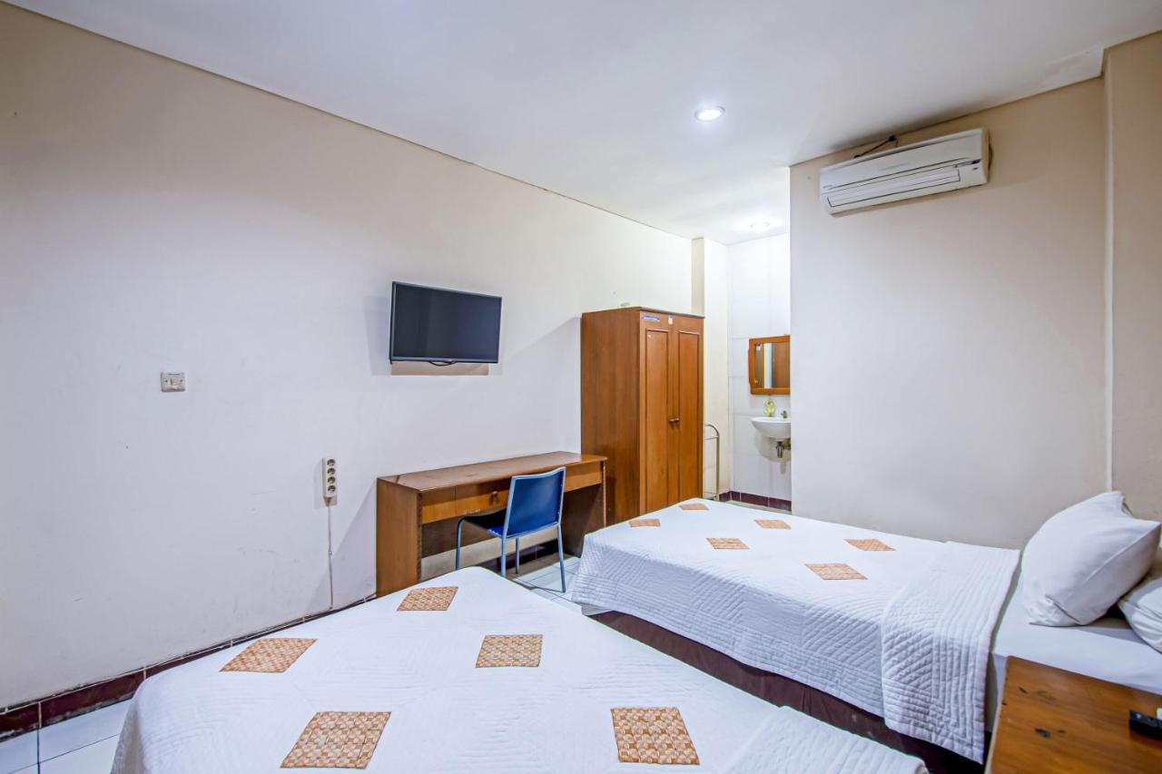 Hotel Mutiara Indah Denpasa Buitenkant foto