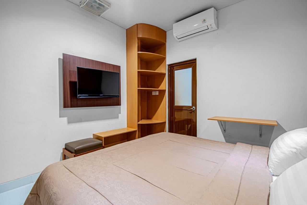 Hotel Mutiara Indah Denpasa Buitenkant foto