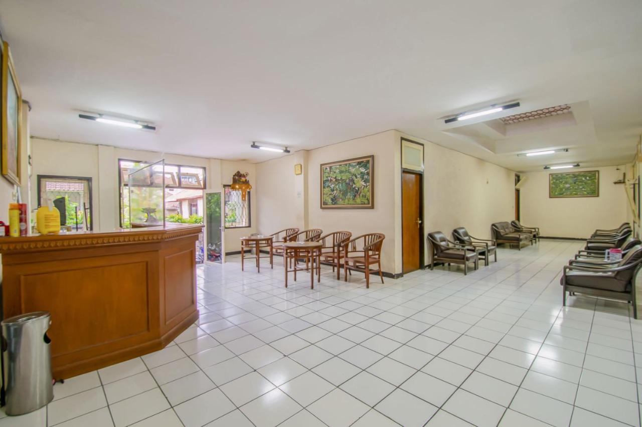 Hotel Mutiara Indah Denpasa Buitenkant foto