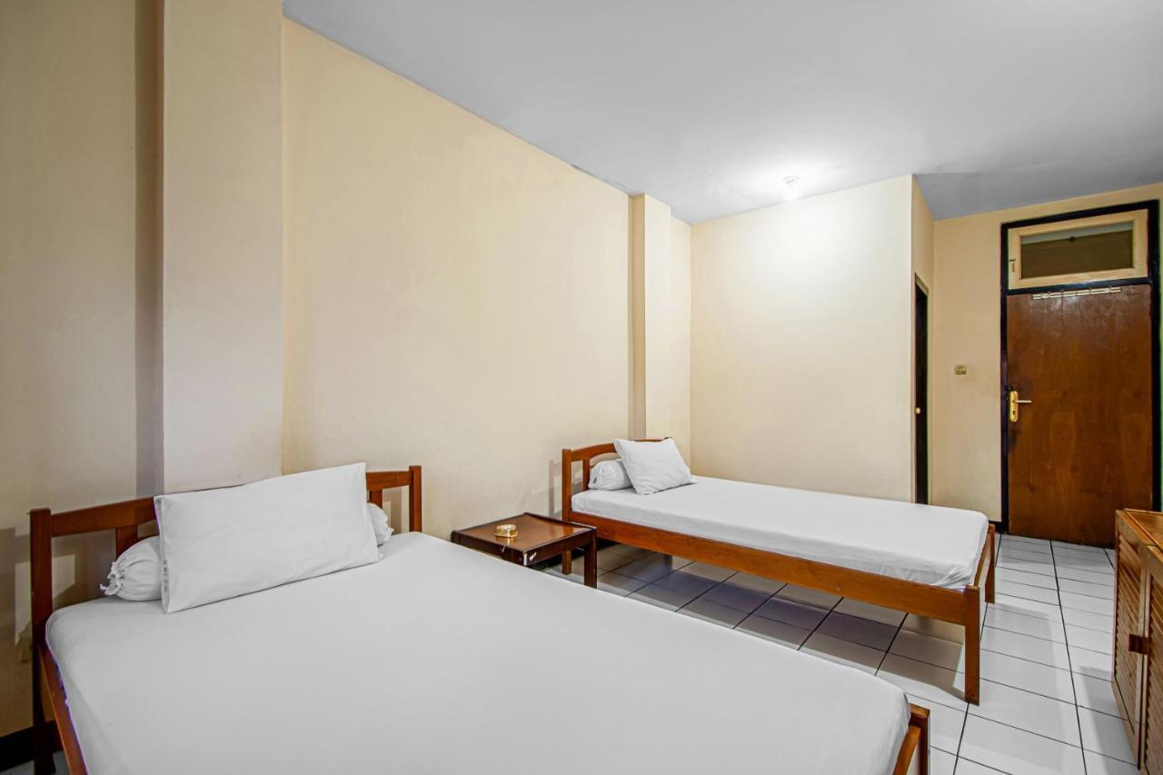 Hotel Mutiara Indah Denpasa Buitenkant foto
