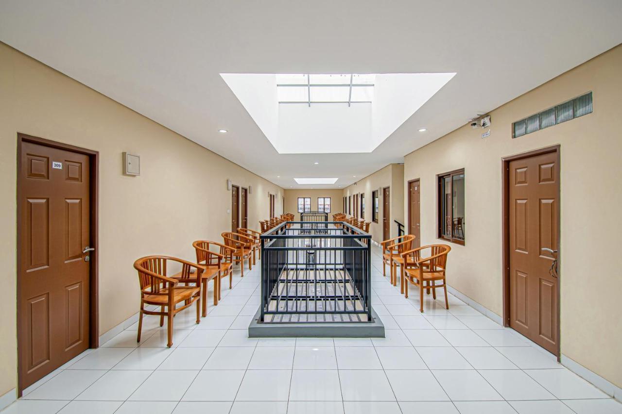 Hotel Mutiara Indah Denpasa Buitenkant foto