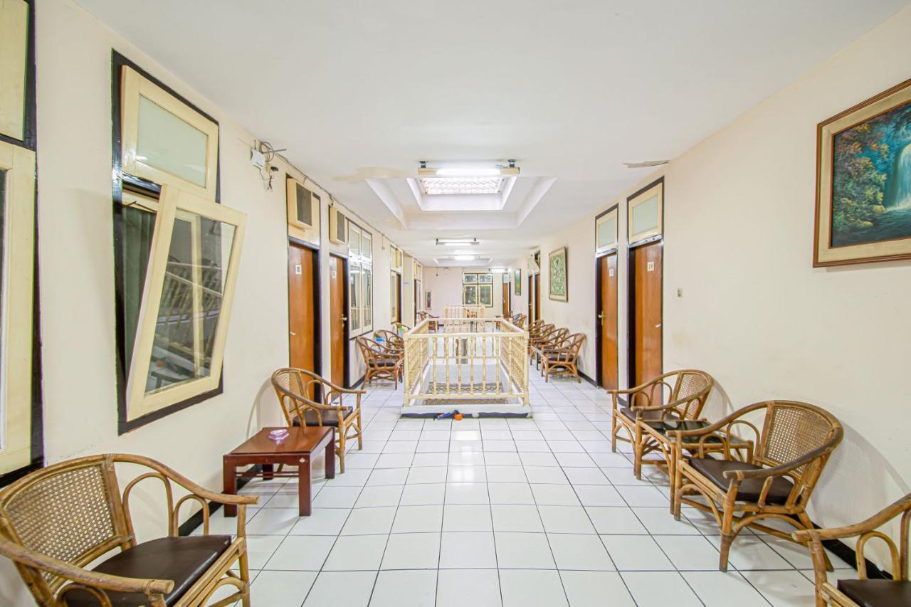 Hotel Mutiara Indah Denpasa Buitenkant foto